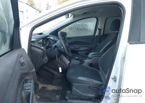 2015 Ford Escape S из США, поврежденный, VIN 1FMCU0F79FUC80522